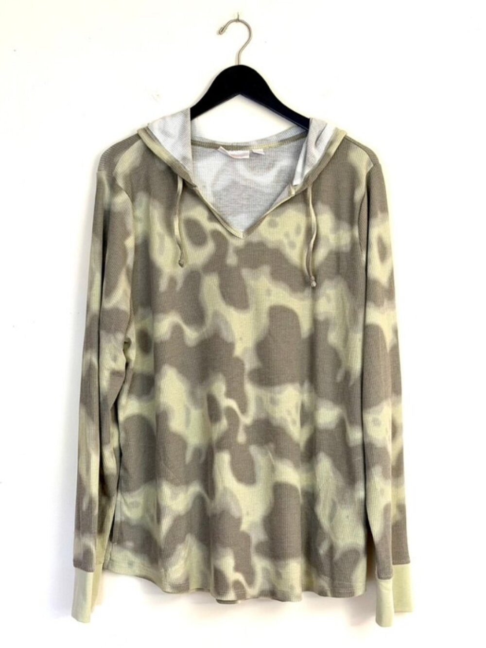 Belle by Kim Gravel Camouflage Waffle Knit V-Neck Hoodie Size XL